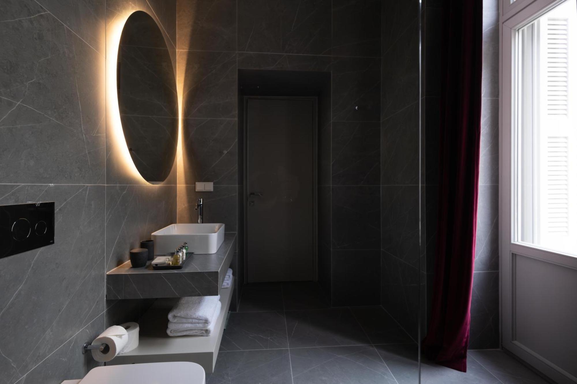 Nine Athens Hotel ภายนอก รูปภาพ
